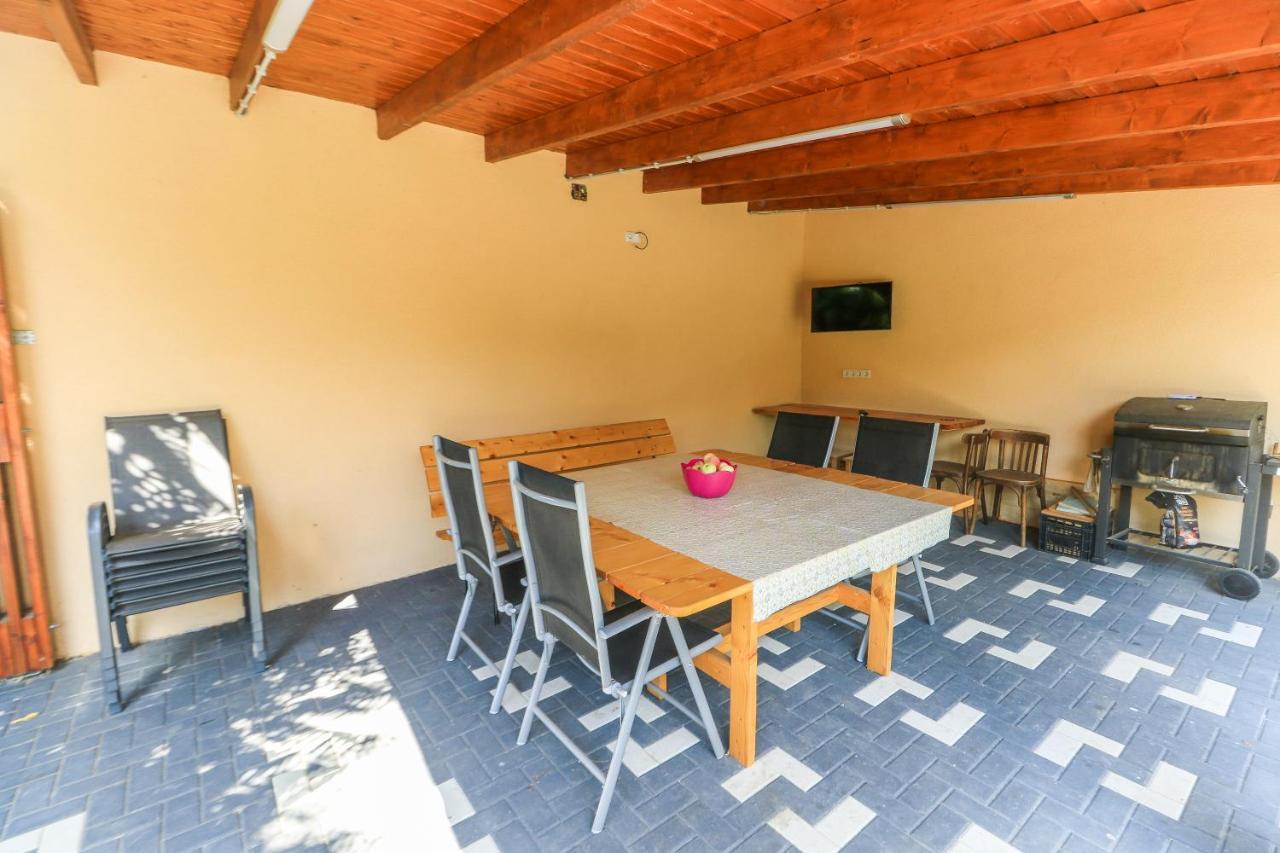 Nikas Apartment Σίμπιου Εξωτερικό φωτογραφία
